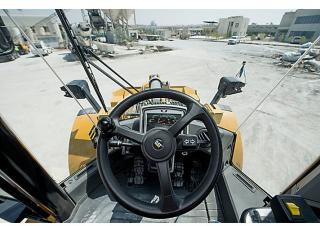 Kolové nakladače Caterpillar 950L