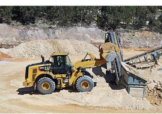 Kolové nakladače Caterpillar 950M