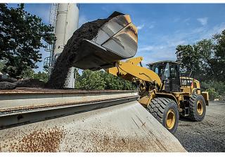 Kolové nakladače Caterpillar 950M