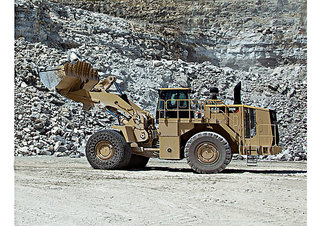 Kolové nakladače Caterpillar 988K