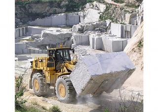 Kolové nakladače Caterpillar 988K