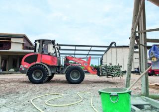 Kolové nakladače weycor AR 60