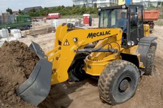 Kolové nakladače Ahlmann AS 210 e