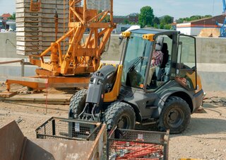 Kolové nakladače Mecalac AS900
