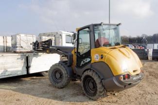 Kolové nakladače Ahlmann AX 850