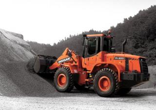 Kolové nakladače Doosan DL 200