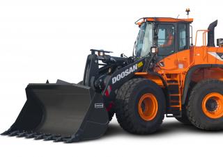 Kolové nakladače Doosan DL300-5