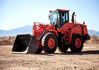 Kolové nakladače Doosan DL350-3