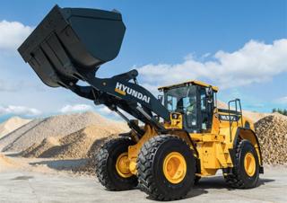 Kolové nakladače Hyundai HL975