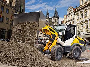 Kolové nakladače Liebherr L 506 Compact