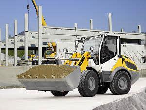 Kolové nakladače Liebherr L 506 Compact