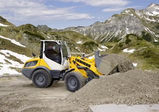Kolové nakladače Liebherr L 508 Compact