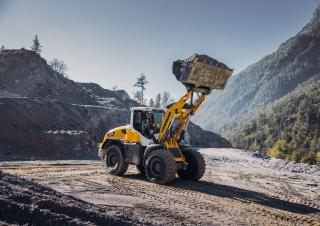 Kolové nakladače Liebherr L 526