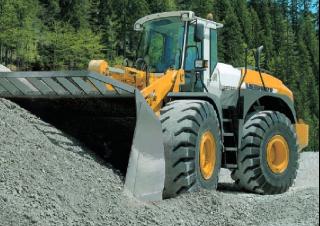 Kolové nakladače Liebherr L 574 2+2