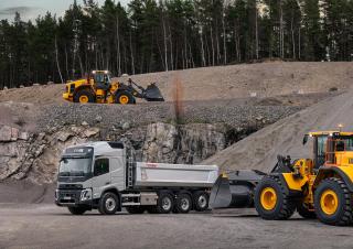 Kolové nakladače Volvo L150 