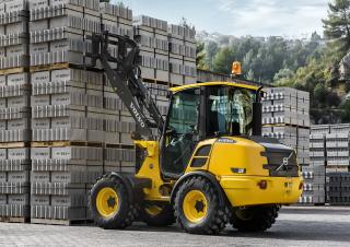 Kolové nakladače Volvo L20F