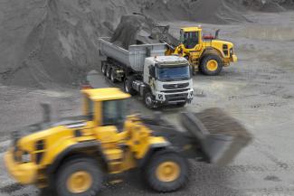 Kolové nakladače Volvo L220G