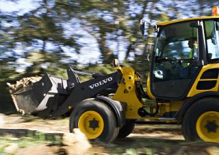 Kolové nakladače Volvo L25F