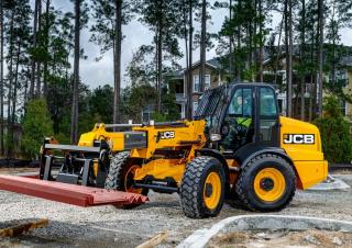 Kolové nakladače JCB TM320