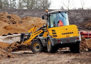 Kolové nakladače Yanmar V 100