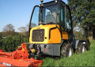 Kolové nakladače Giant V 452 T HD