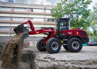 Kolové nakladače Yanmar V100