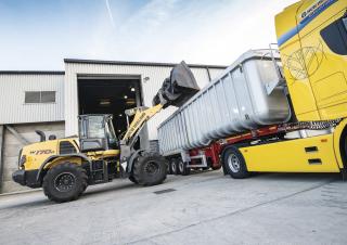 Kolové nakladače New Holland W170D LR