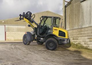Kolové nakladače New Holland W60C  TC