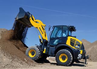 Kolové nakladače Komatsu WA100M-8E0