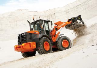 Kolové nakladače Hitachi ZW 150