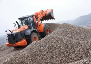 Kolové nakladače Hitachi ZW 250