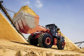Kolové nakladače Hitachi ZW 330-5