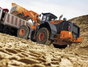 Kolové nakladače Hitachi ZW 370-5