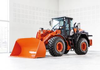 Kolové nakladače Hitachi ZW220-6
