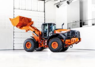 Kolové nakladače Hitachi ZW310-6