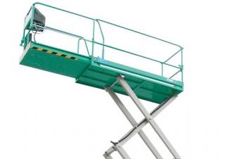 Nůžkové pracovní plošiny Kolové nůžkové plošiny Imer IM 8290 AC