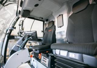 Technika pro letní údržbu Pouliční zametače Kompaktní zametače Bucher-Schörling CityCat VR50