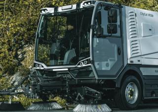 Technika pro letní údržbu Pouliční zametače Kompaktní zametače Bucher-Schörling CityCat VR50e