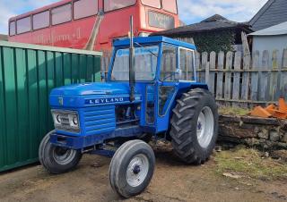 Vozidla Komunální traktory Leyland 270
