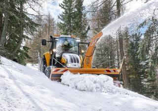 Traktory 4WD Steyr 4100 Multi Basis