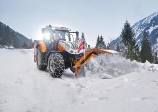 Vozidla Komunální traktory Steyr 4115 Profi Classic Komfort
