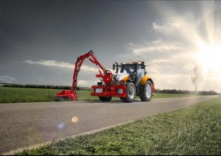 Vozidla Komunální traktory Steyr 6145 Profi CVT Basis