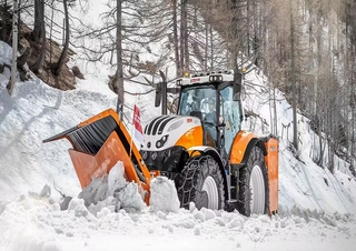 Vozidla Komunální traktory Steyr 6260 Absolut CVT Profi