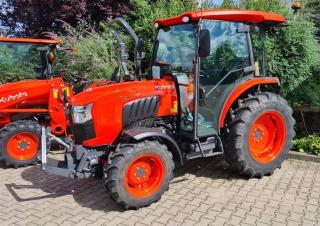 Vozidla Komunální traktory Kubota L2-552 DHC-EC