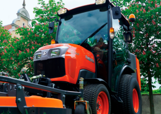 Vozidla Komunální traktory Kubota ST341-C