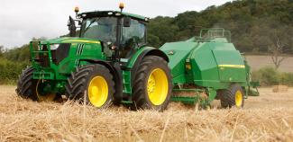 Lisy na hranolové balíky + Lisy na obří balíky John Deere 1424 C