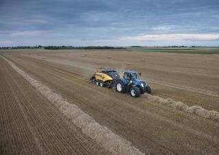 Lisy na hranolové balíky + Lisy na obří balíky New Holland BB 1290 Plus