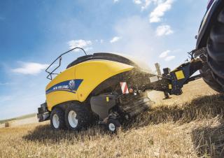 Lisy na hranolové balíky + Lisy na obří balíky New Holland BB 1290 Plus