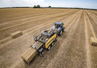 Lisy na hranolové balíky + Lisy na obří balíky New Holland BB 1290 Plus