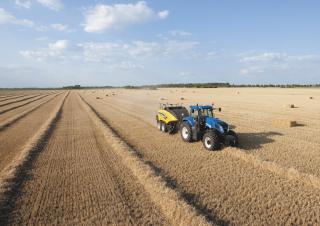 Lisy na hranolové balíky + Lisy na obří balíky New Holland BB 1290 R